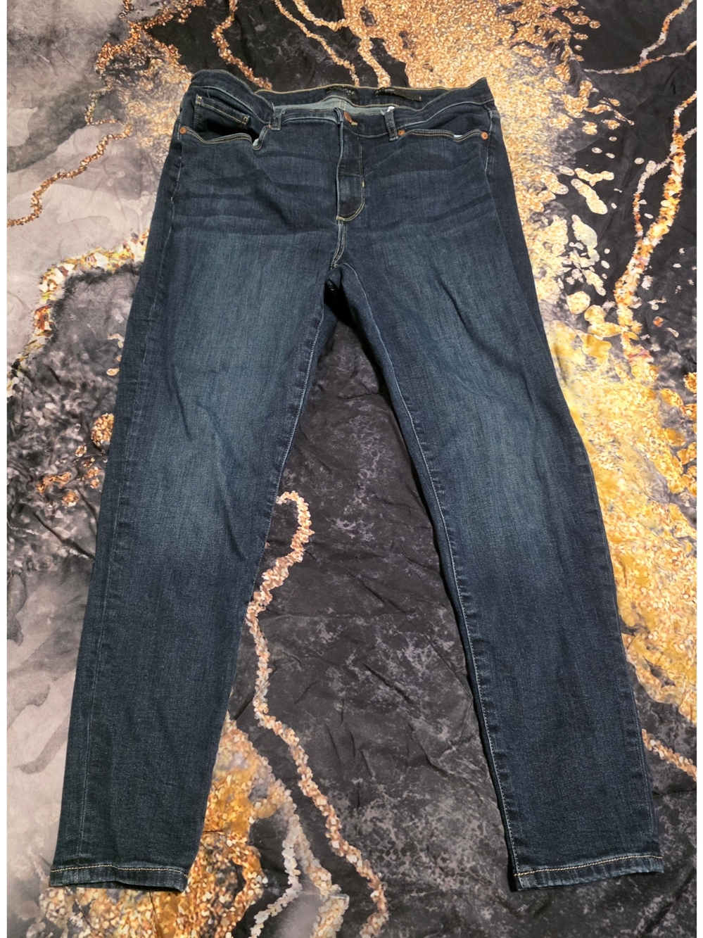 Banana Republic Mid Rise Skinny Jeans | Size 32